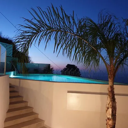 Nyaraló Mit Privatpool Fuer 10 Personen In Cefalu, Sizilien *