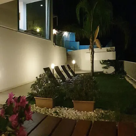 Mit Privatpool Fuer 10 Personen In Cefalu, Sizilien Nyaraló Cefalù