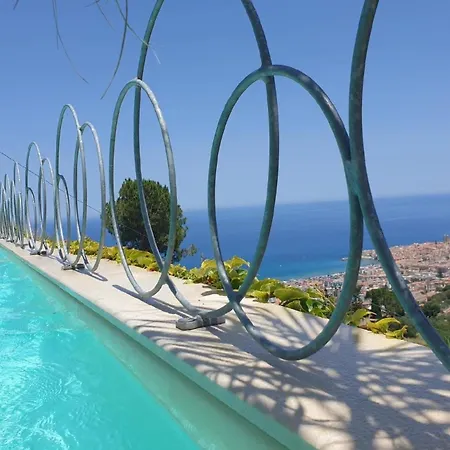 Nyaraló Mit Privatpool Fuer 10 Personen In Cefalu, Sizilien Cefalù